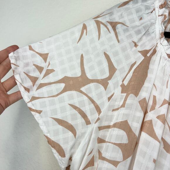 Jane + Delancy Palm Leaf  Flutter Short Sleeve Blouse Large White Tan Coastal - Picture 5 of 7